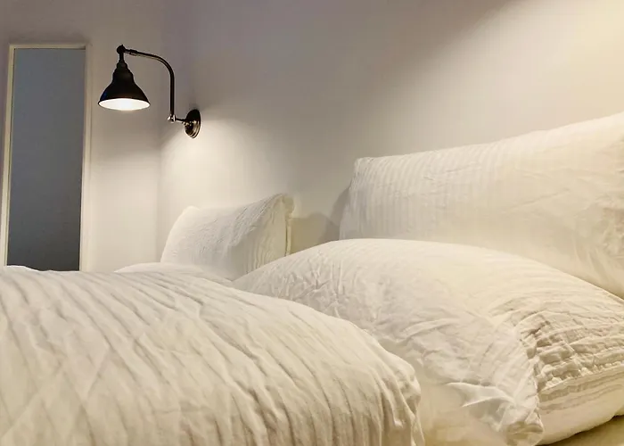 ホームステイ Serviced Im Herzen Berlin's *