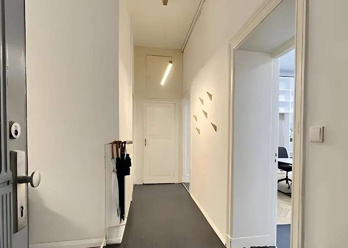 ホームステイ Serviced Im Herzen Berlin's *